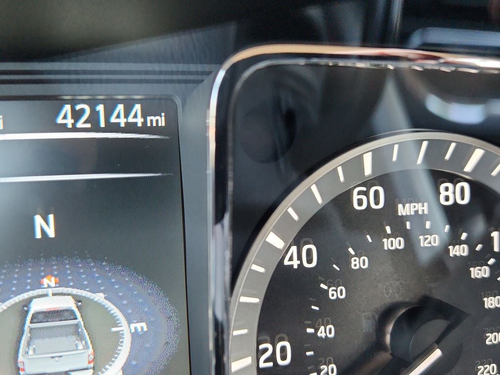 2016 Nissan TITAN XD SL Diesel