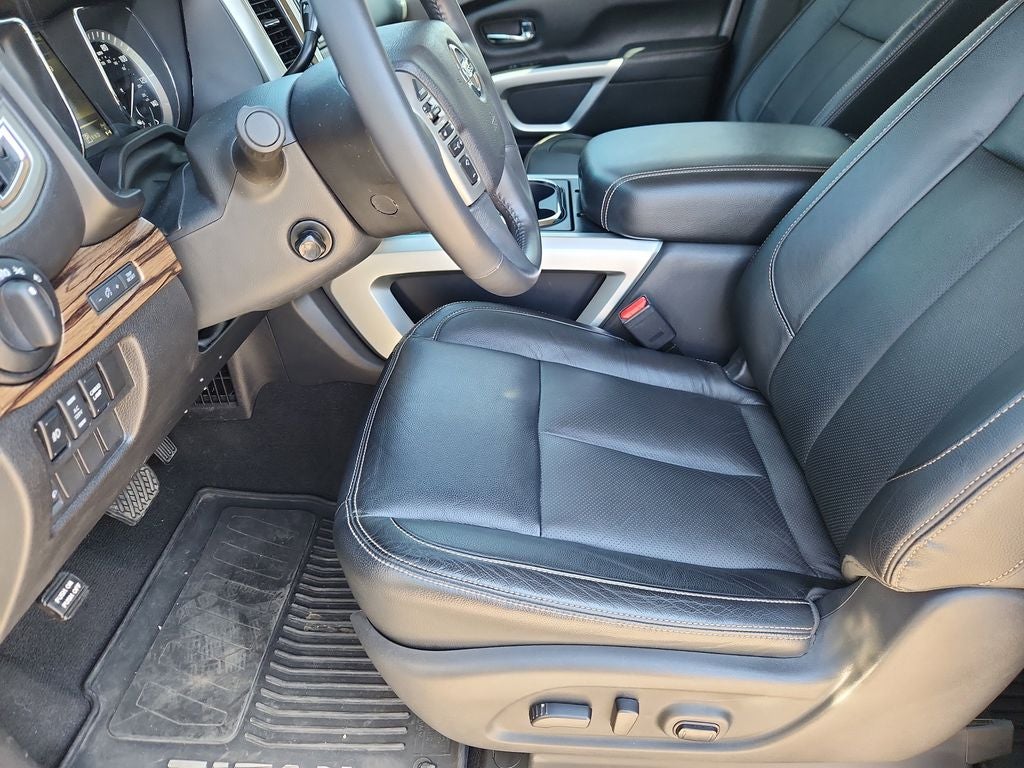 2016 Nissan TITAN XD SL Diesel