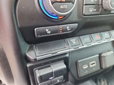 2022 Chevrolet Silverado 3500HD 4WD Crew Cab Standard Bed LT