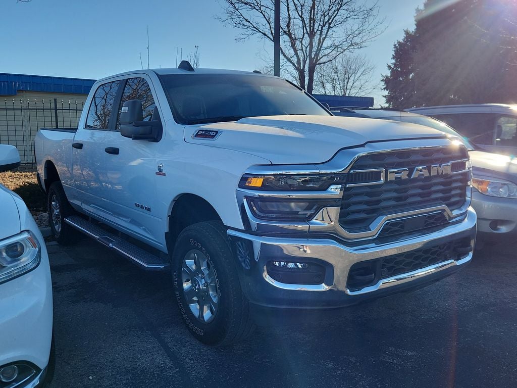 2025 RAM 2500 Big Horn Crew Cab 4x4 6'4' Box