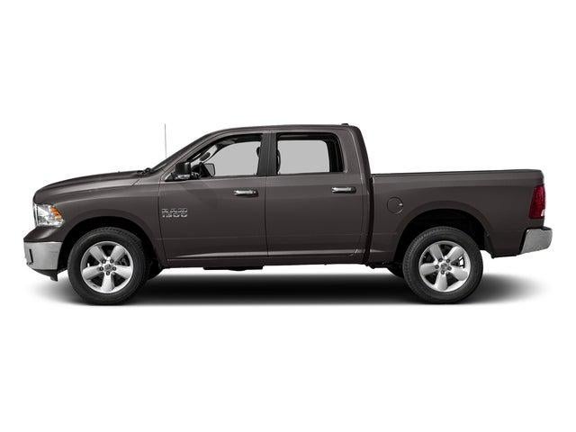 2017 RAM 1500 Big Horn Crew Cab 4x4 5'7' Box
