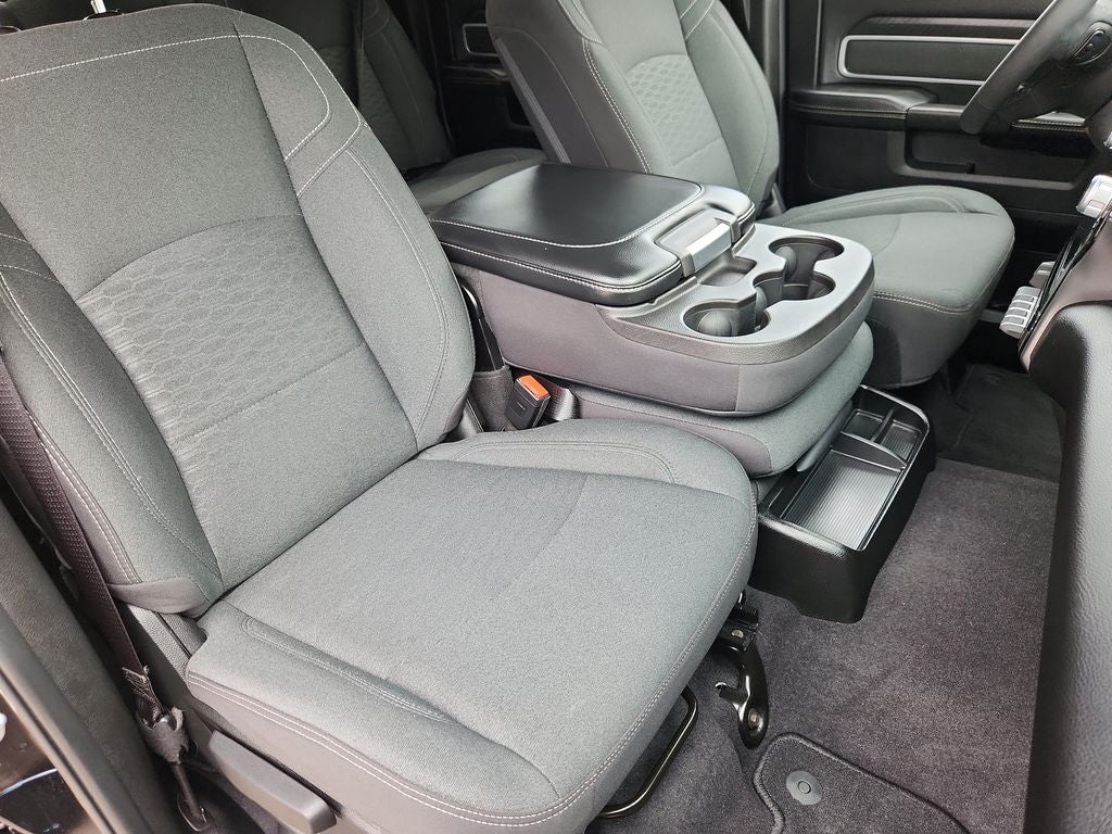 2025 RAM 2500 Big Horn Crew Cab 4x4 6'4' Box