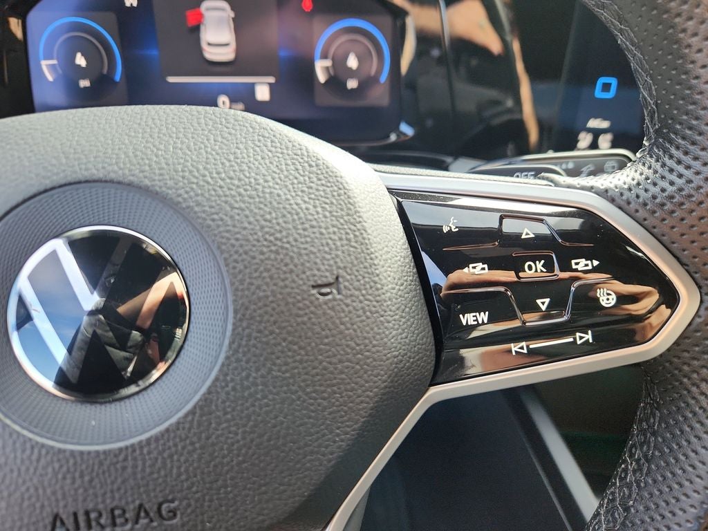 2022 Volkswagen Golf GTI 2.0T SE