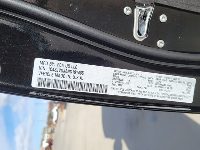 2022 Jeep Grand Wagoneer Series III