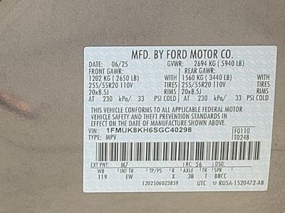 2025 Ford Explorer ST-Line