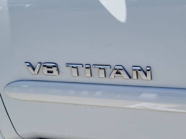 2015 Nissan Titan SV