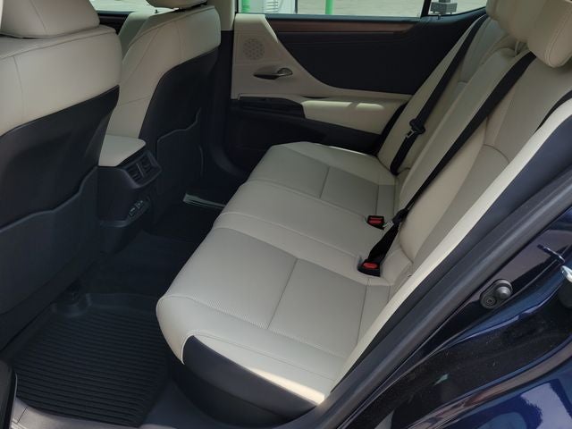2025 Lexus ES 300h