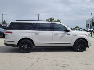 2023 Lincoln Navigator L Reserve