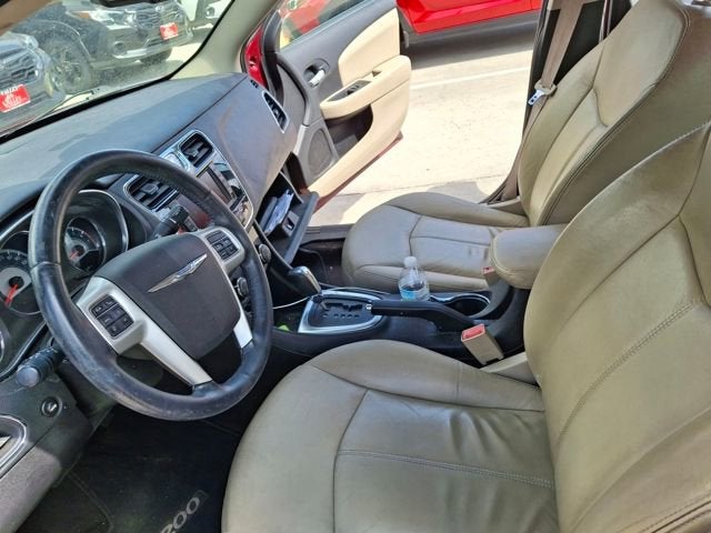 2011 Chrysler 200 Limited