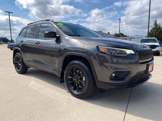 2023 Jeep Cherokee Altitude Lux
