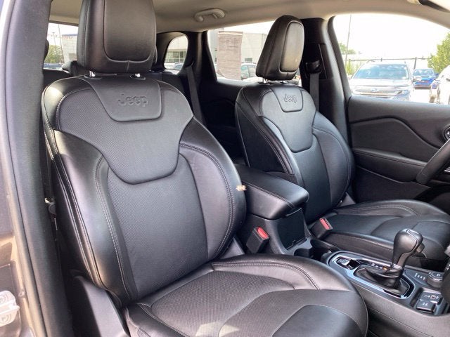 2023 Jeep Cherokee Altitude Lux