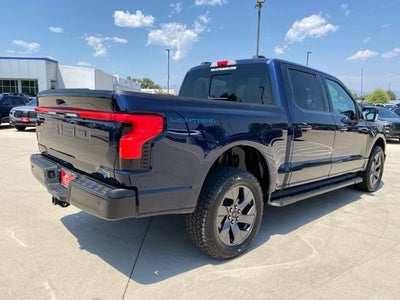 2023 Ford F-150 Lightning LARIAT