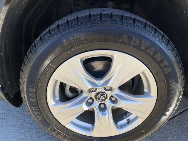 2020 Toyota RAV4 Hybrid LE