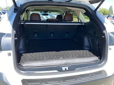 2022 Subaru Outback Touring XT