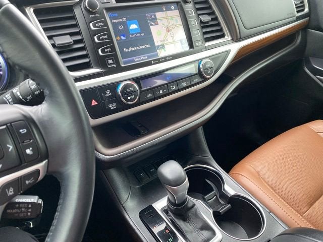2017 Toyota Highlander Limited