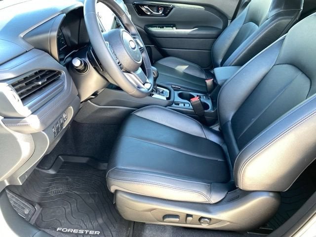 2025 Subaru Forester Limited Hybrid