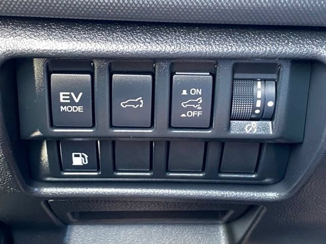 2025 Subaru Forester Limited Hybrid