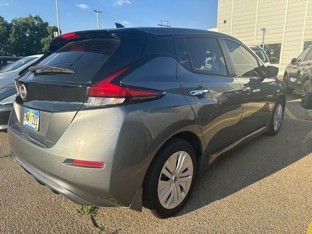 2025 Nissan Leaf S