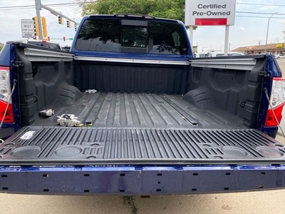 2017 Nissan Titan SV