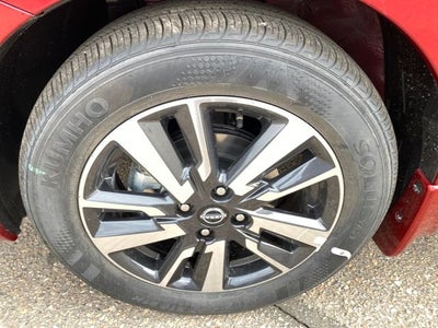 2025 Nissan Versa 1.6 SV