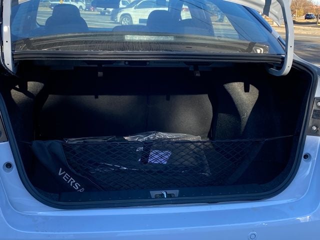 2025 Nissan Versa 1.6 SR