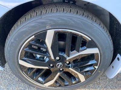 2025 Nissan Versa 1.6 SR