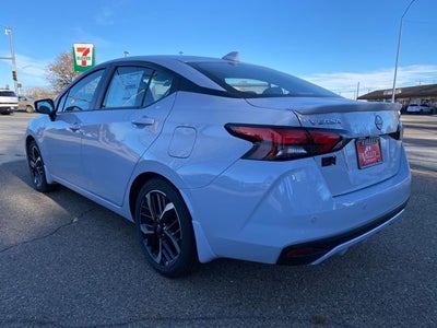 2025 Nissan Versa 1.6 SR