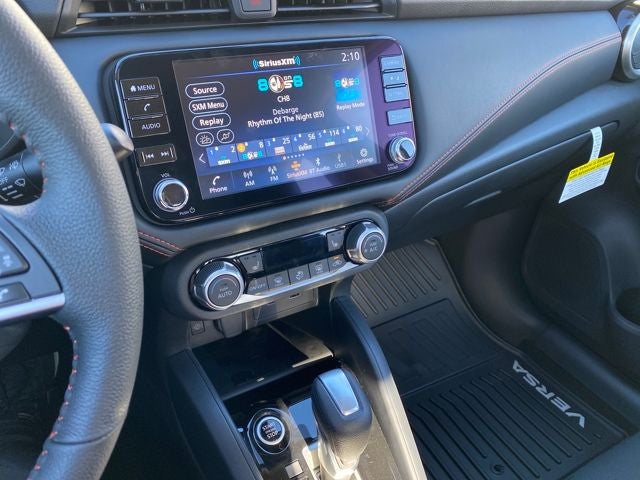 2025 Nissan Versa 1.6 SR