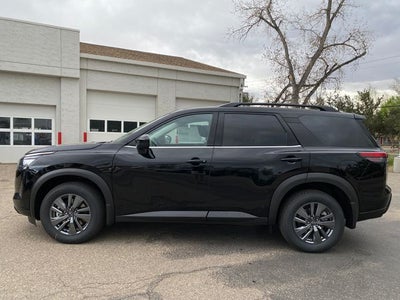 2026 Nissan Pathfinder SV
