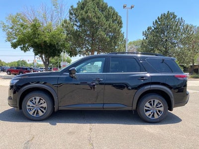 2026 Nissan Pathfinder SV