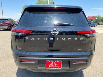 2026 Nissan Pathfinder SV