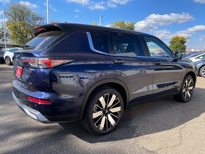 2025 Mitsubishi Outlander SE