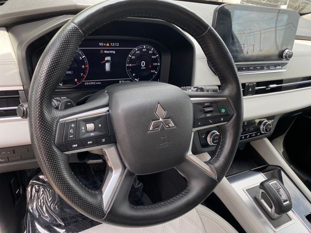 2024 Mitsubishi Outlander SEL