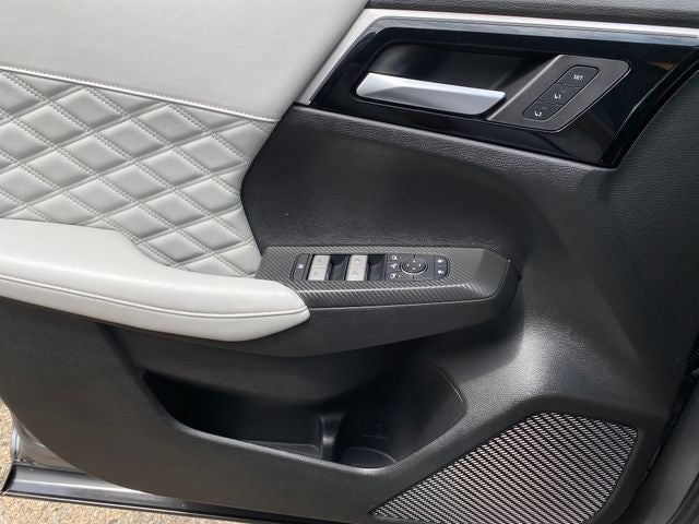 2024 Mitsubishi Outlander SEL