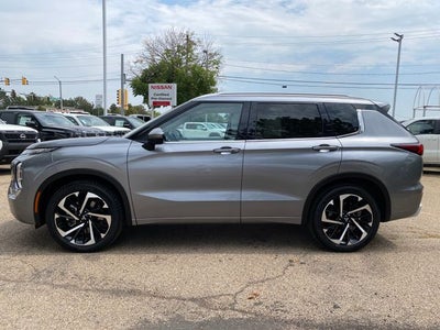 2024 Mitsubishi Outlander SEL