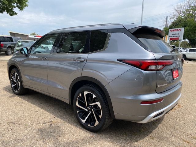 2024 Mitsubishi Outlander SEL