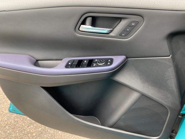 2026 Nissan Leaf PLATINUM+