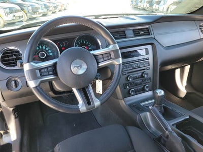 2014 Ford Mustang V6