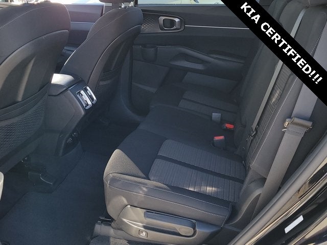 2023 Kia Sorento LX