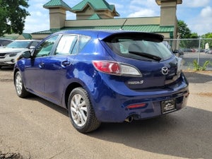 2013 Mazda3 i Touring VALUE CAR!!!