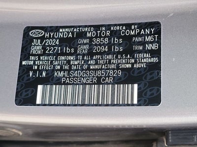 2025 Hyundai Elantra SEL Convenience