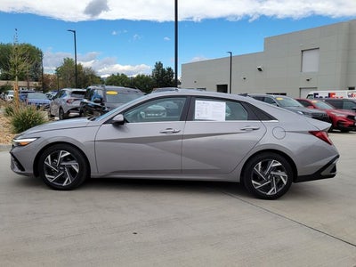 2025 Hyundai Elantra SEL Convenience