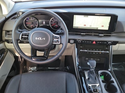 2023 Kia Carnival EX