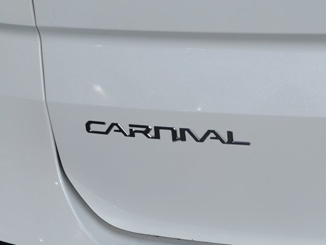 2023 Kia Carnival EX