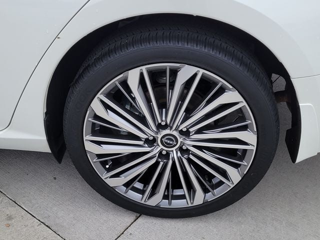 2023 Nissan Altima 2.5 SL