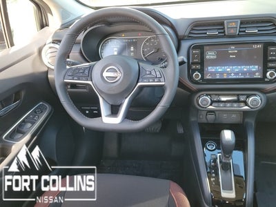 2025 Nissan Versa 1.6 SR