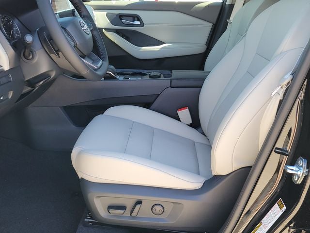 2026 Nissan Rogue Dark Armor Dark Armor