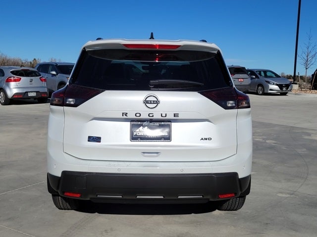 2026 Nissan Rogue Dark Armor Dark Armor