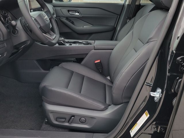 2026 Nissan Rogue Dark Armor Dark Armor