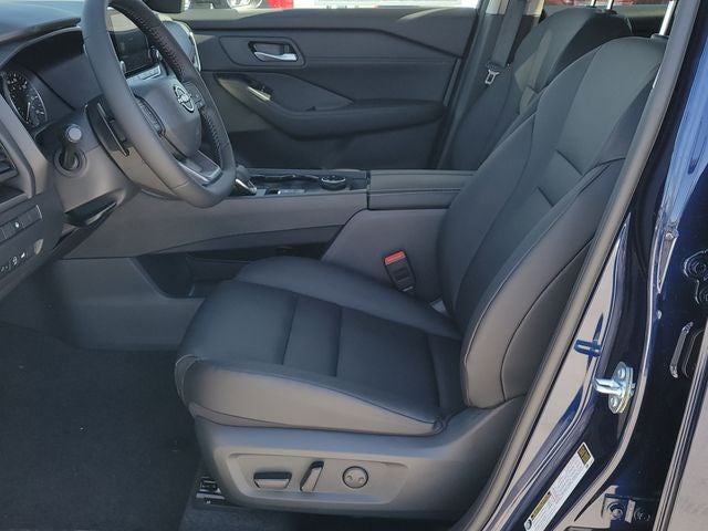 2026 Nissan Rogue Dark Armor Dark Armor